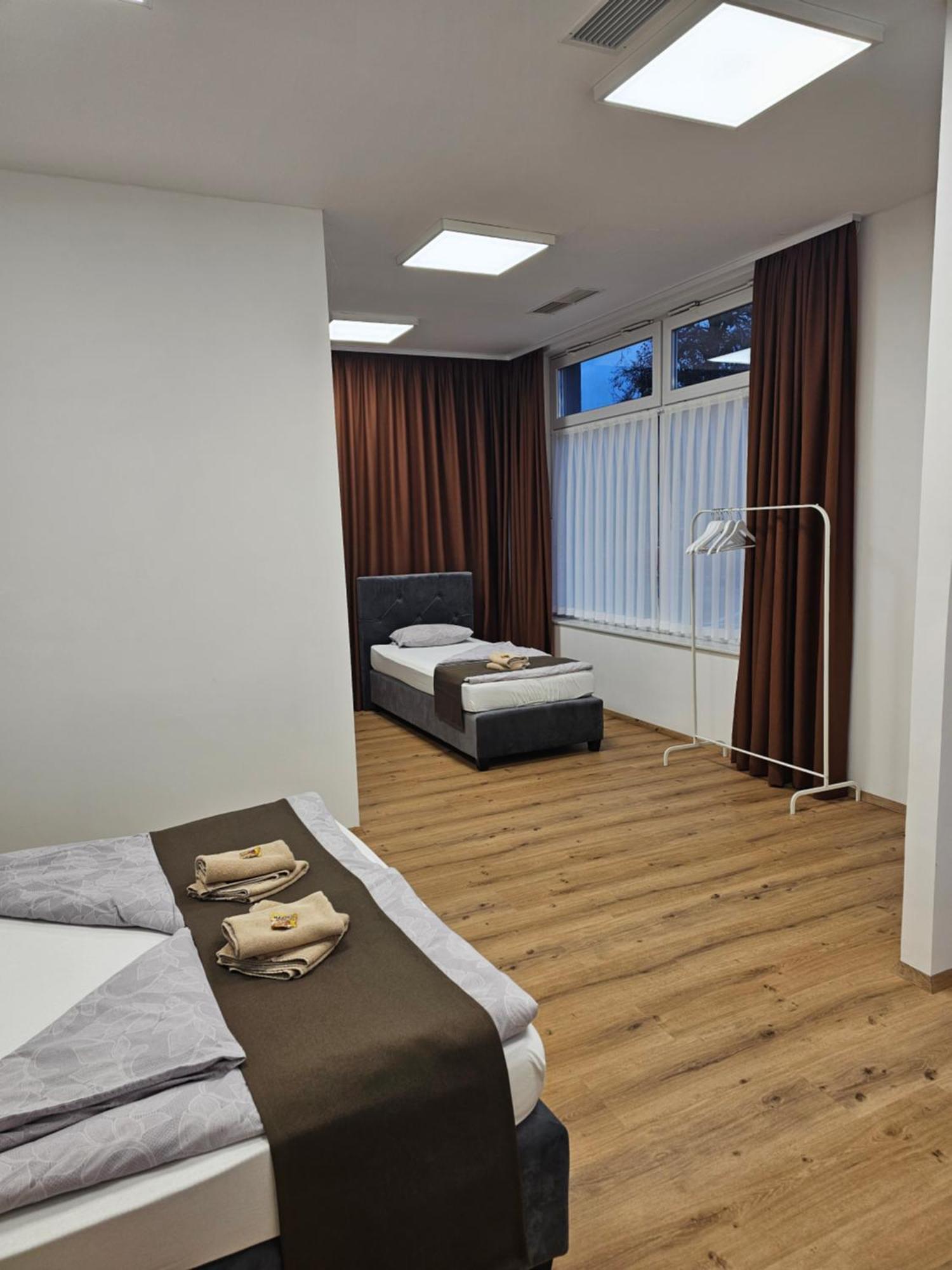 Hotel Murat Птуй Экстерьер фото